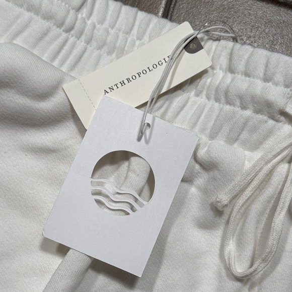 NWT Daily Practice by Anthropologie Pull-On Shorts - Picture 3 of 16